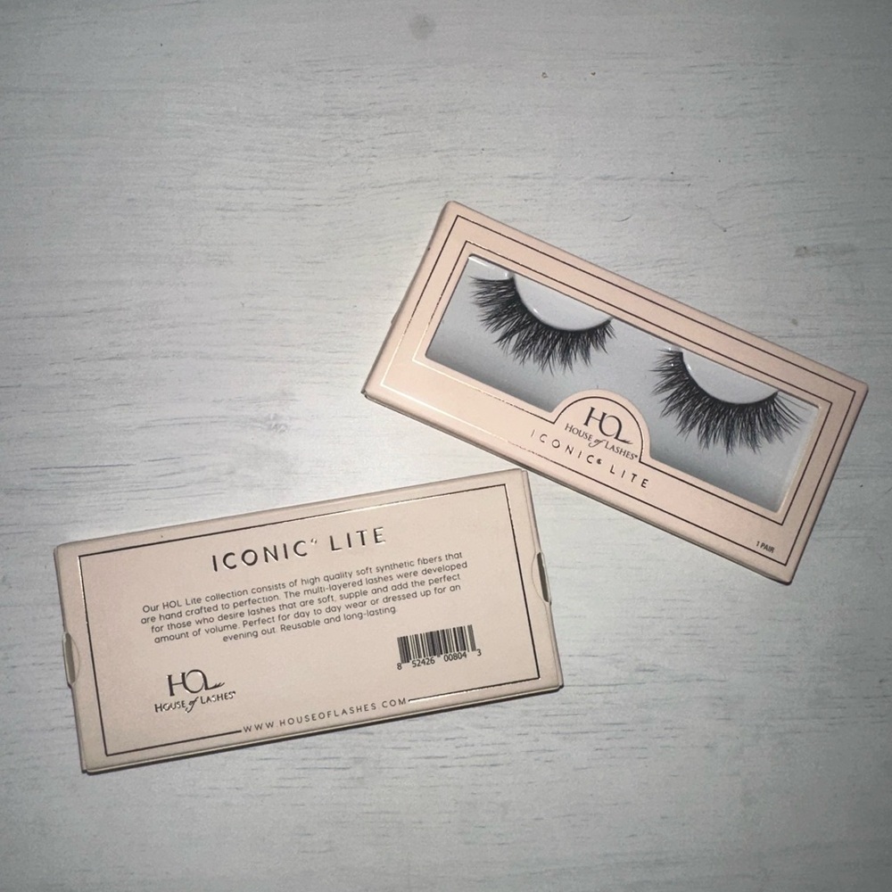 House of Lashes “Iconic Lite”